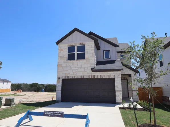 579 Bishop Wood Rd, Dripping Springs, TX 78620