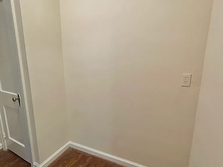 912 Oxmoor Rd #3 — Photo 50