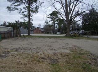 9501 Kuepferle Ct, River Ridge, LA 70123