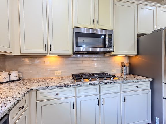 5th image of 3125 Pleasant Valley Trl