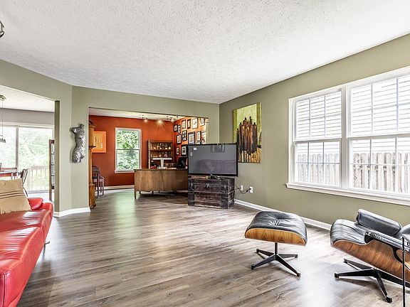 5th image of 3542 Birchfield Pl