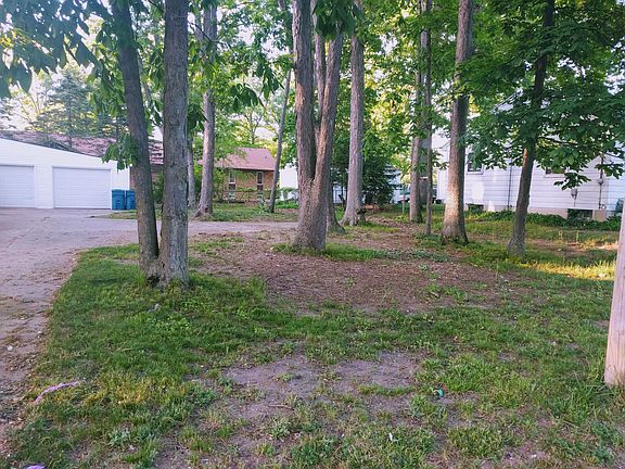 5th image of 341 Nancy St SE