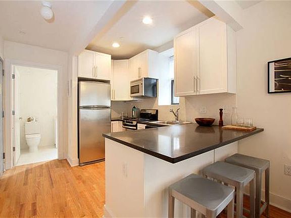 2nd image of 305 W 150th St APT 106