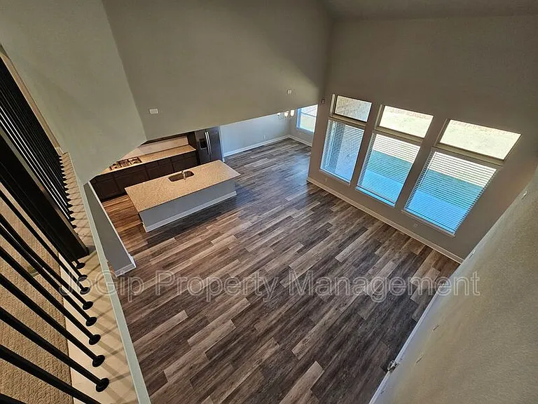 1740 Jamestown Dr — Photo 50