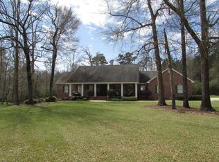 34 Stonewood Dr, Columbia, MS 39429