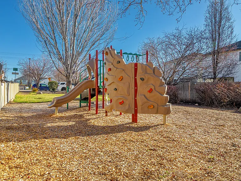 3388 S Milan Ave #3388 — Photo 40