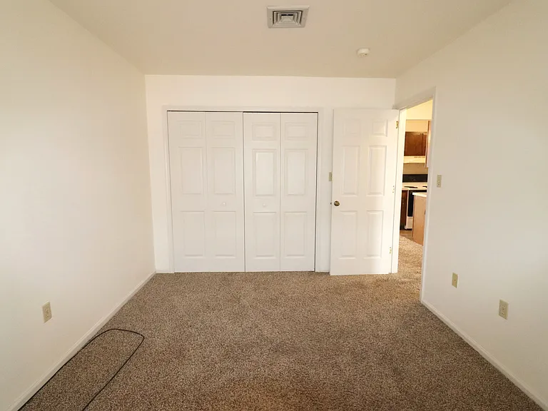 1530 W Main St #I — Photo 13