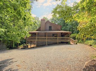 212 Sawmill Cir, Blue Ridge, GA 30513