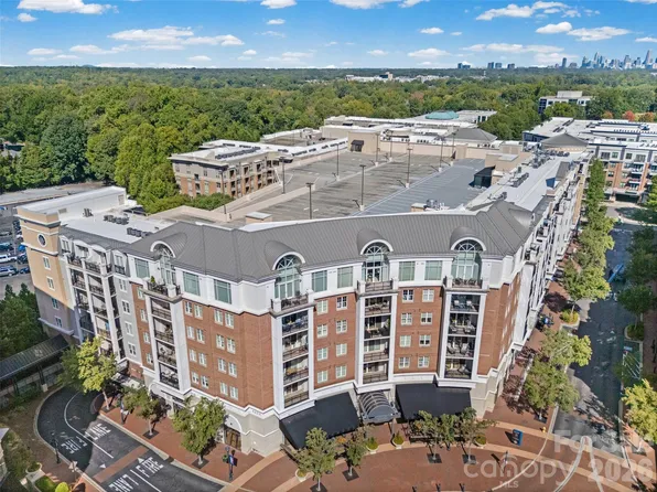 4620 Piedmont Row Dr W #302, Charlotte, NC 28210