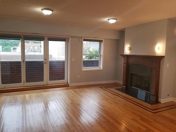 3rd image of 5362 W Lawrence Ave APT 1W