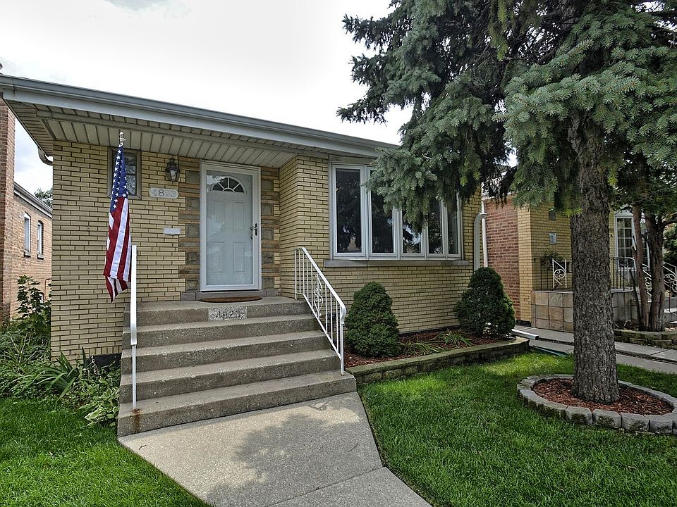 1st image of 4823 S La Crosse Ave