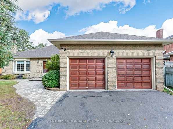 20 Simmons Cres, Aurora, ON L4G 6B5