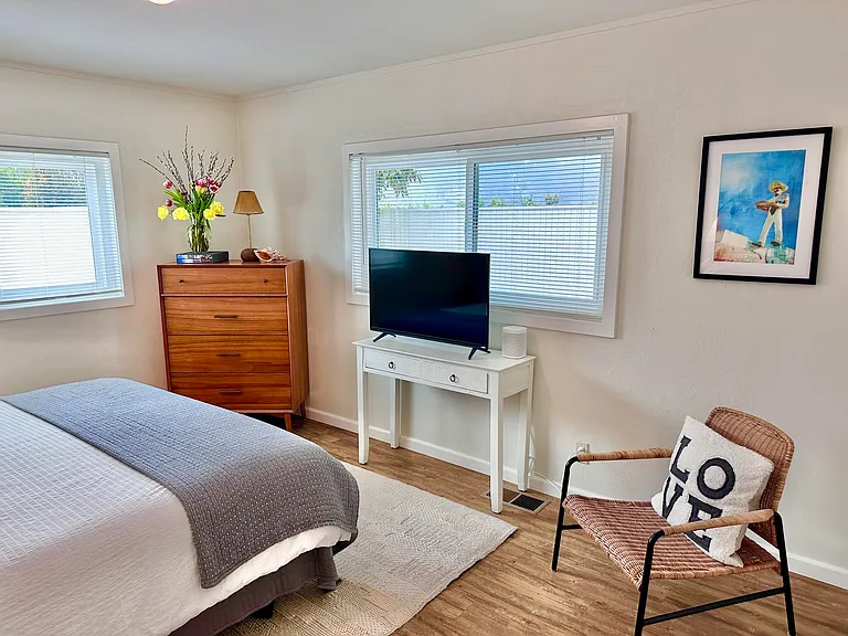 2227 Cliff Dr — Photo 13