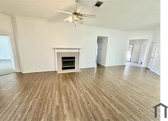 209 Rock Hill Dr — Photo 3