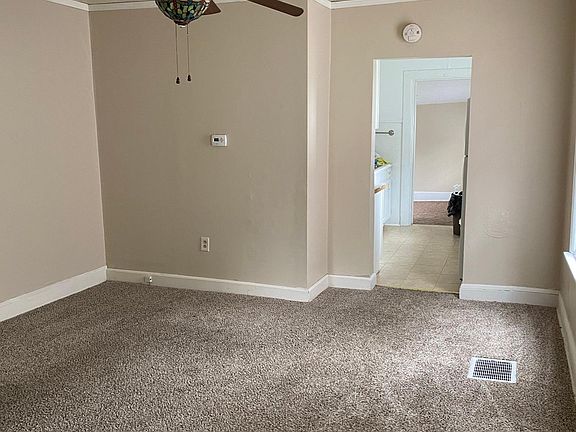 3rd image of 9XX N Farrington St