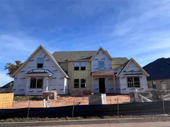 4528 Maple Ridge Dr, Edmond, OK 73034