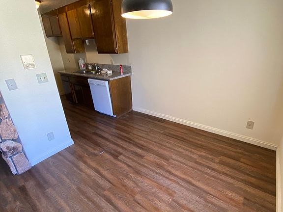 3rd image of 1744 Brockton Ave #202