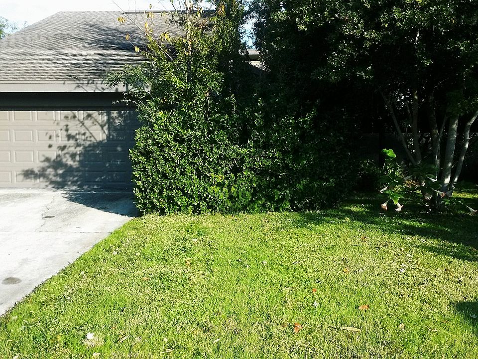 1st image of 103 Lake Julia Dr N