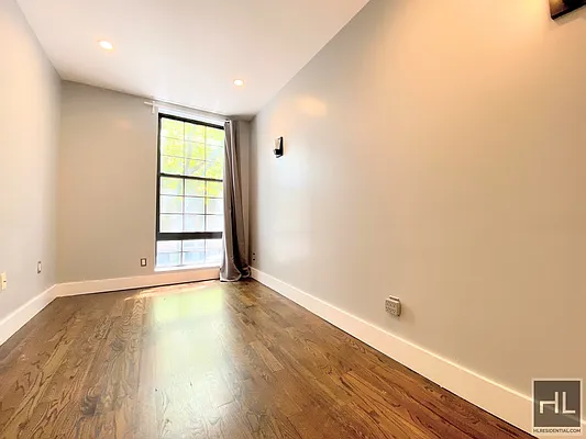 Rented by Highline Residential | media 3