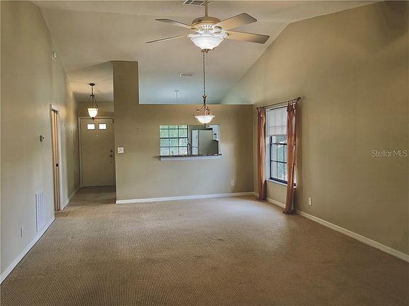 4th image of 2119 Elm St APT 112