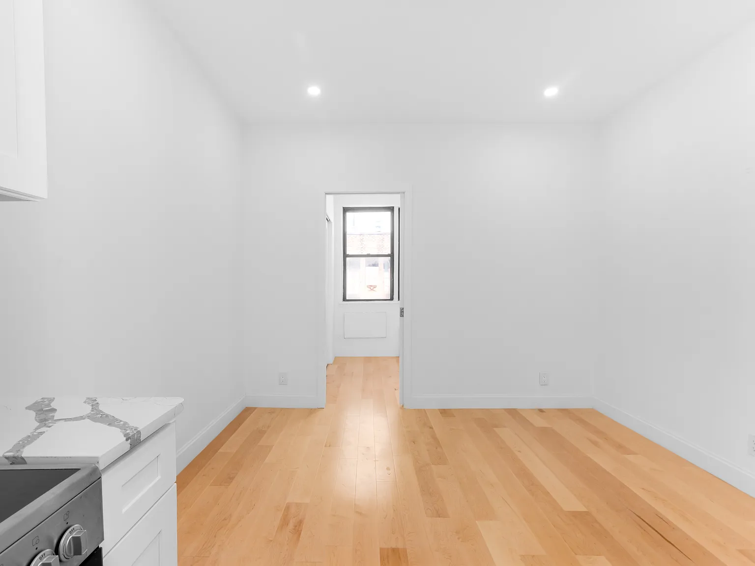 324 East 84th Street — Photo 3