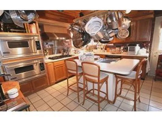 Sold by Bergen Basin Real Estate | media 2