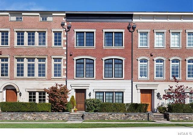 1st image of 155 W Main St #155