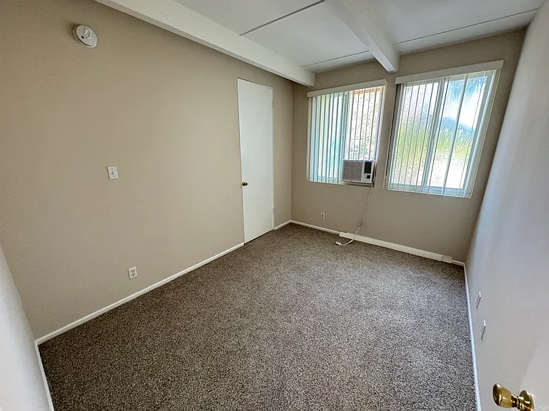 11500 Rochester Ave #11500 — Photo 48