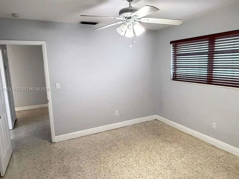45 NW 45th Ave #45 — Photo 9