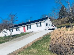 26 Township Road 388, Chesapeake, OH 45619