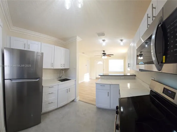 2317 NW 15th St, Fort Lauderdale, FL 33311