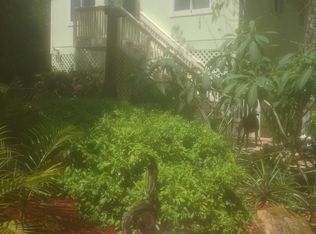 689 N Lake Dr, Key Largo, FL 33037