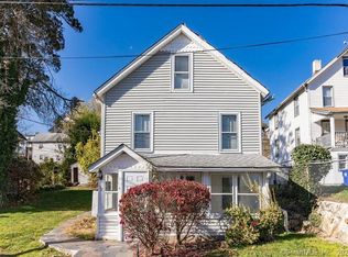 12 Snowden St, Norwalk, CT 06854