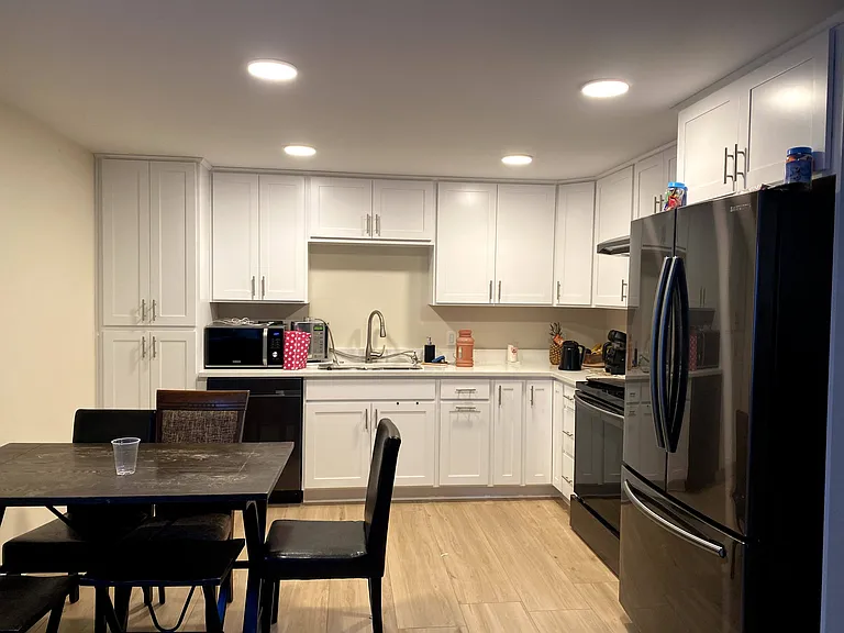 2174 S 1900 E #B — Photo 1