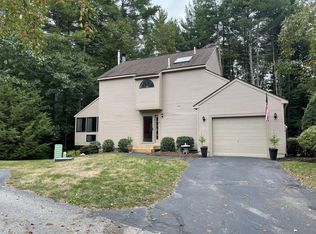 5 Tanager Ct, Merrimack, NH 03054