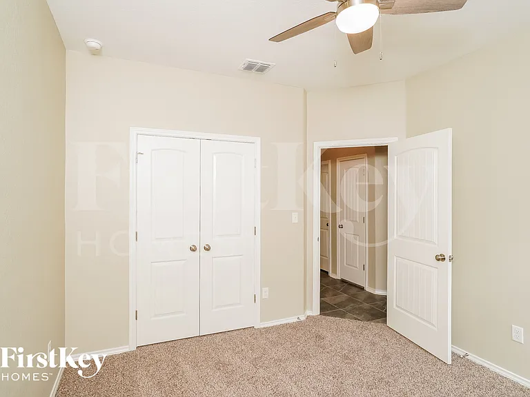 7531 Harvest Bay — Photo 12