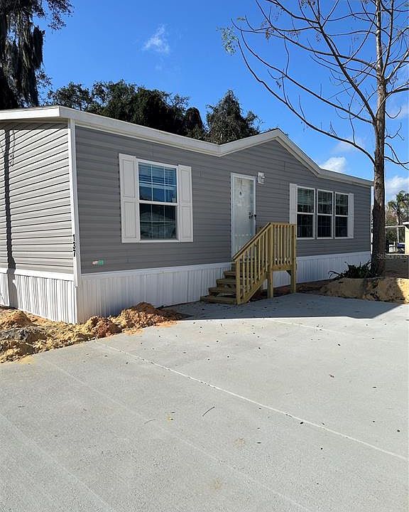 1st image of 137 COLORADO AVENUE