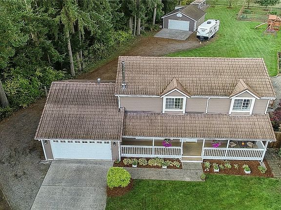 2nd image of 8727 Schuetz Ln SW