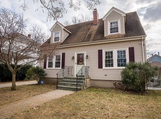 96 Sinclair Ave, Providence, RI 02907