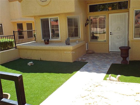 3rd image of 9009 Mountain Gate Dr