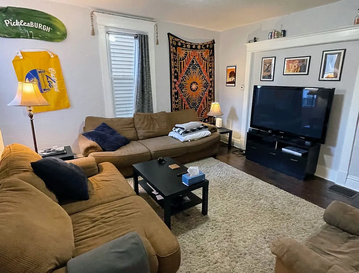 6 bed, 1950 sqft, $4,950 — Photo 4