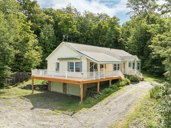 323 Dover Road, Dover, VT 05356