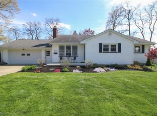 5613 Yorktown Ln, Youngstown, OH