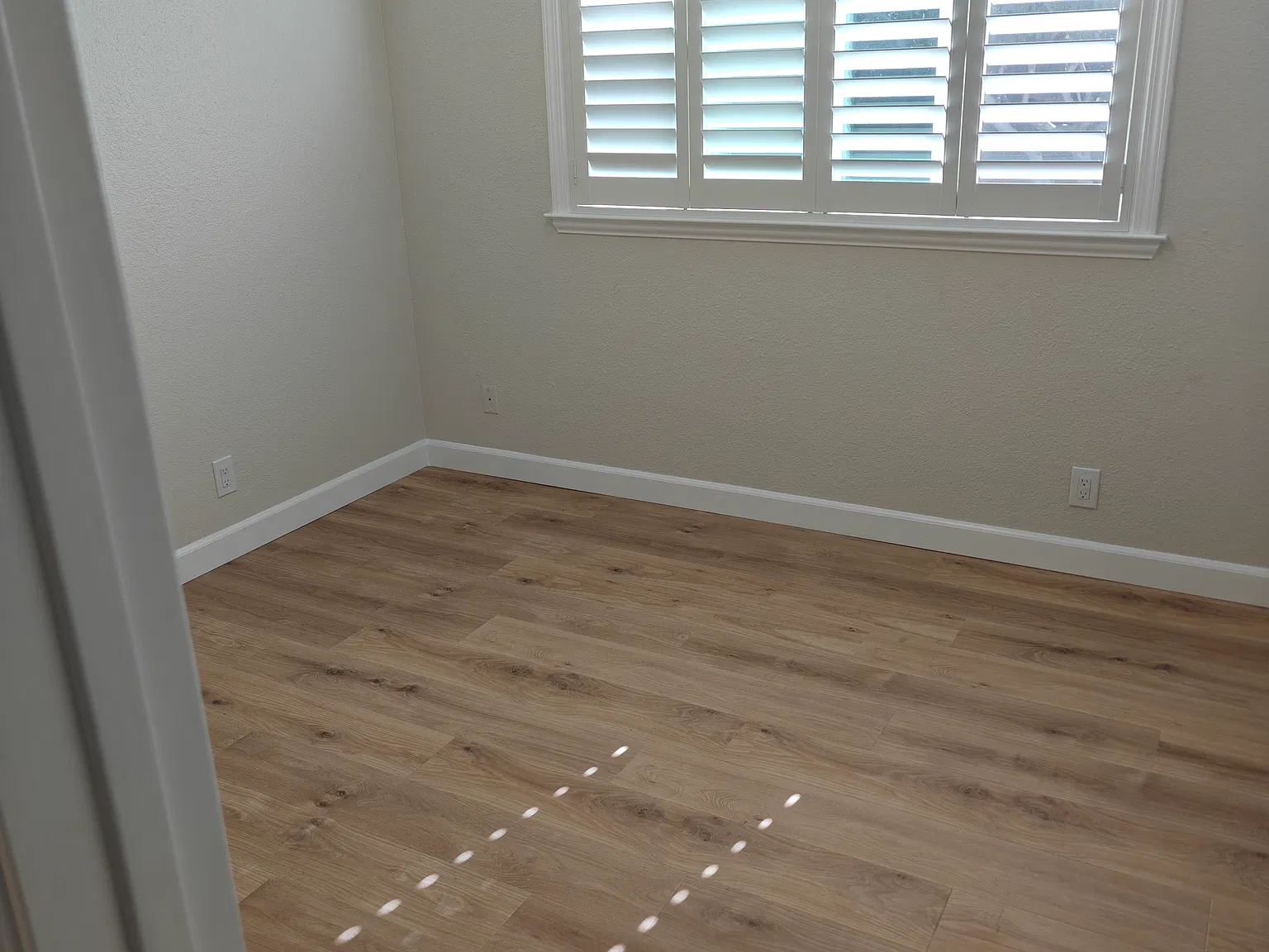 3 bed, 1552 sqft, $1,100 — Photo 1