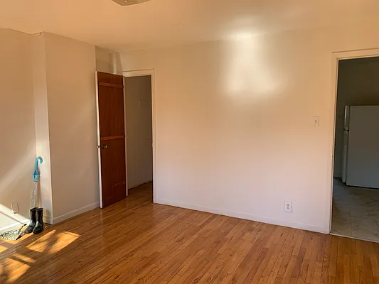 Rented by Limestone Realty Bklyn, LLC | media 24