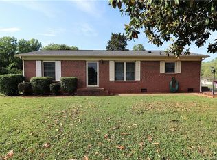 112 Mountain View Rd, Bessemer City, NC 28016