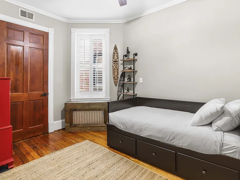 316 N Carolina Ave SE — Photo 16