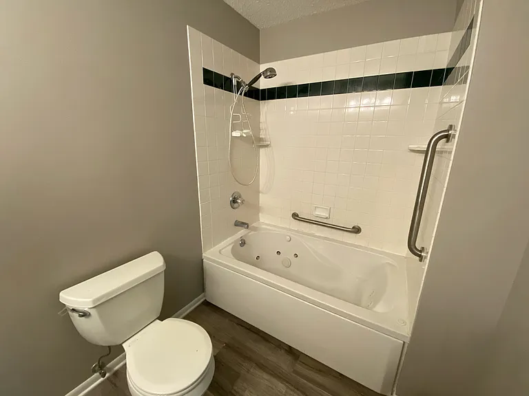10509 Ricardo Rd — Photo 12