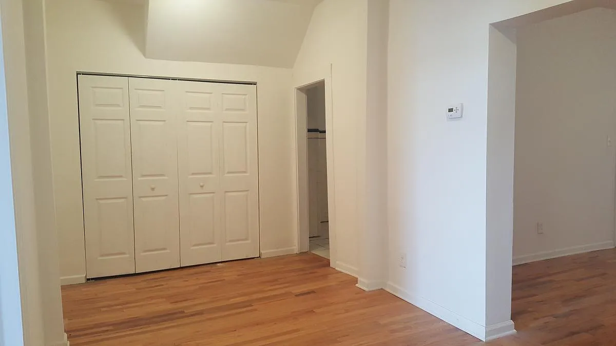 2 bed, 2000 sqft, $1,600 — Photo 4