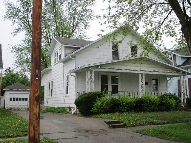 1st image of 719 Lynn St
